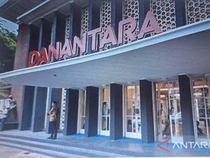 Istana Buka Suara soal Danantara Tunda RUPS BUMN & Kelola GBK-Kemayoran Istana Buka Suara soal Danantara Tunda RUPS BUMN & Kelola GBK-Kemayoran