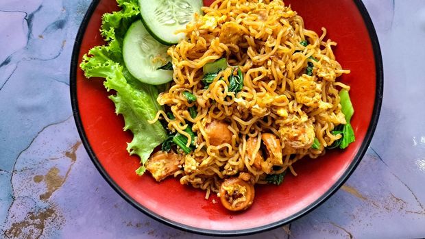 Ilustrasi mi goreng sayur
