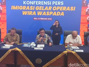 63 WNA Diusir dari Bali gegara Bekerja Secara Ilegal 63 WNA Diusir dari Bali gegara Bekerja Secara Ilegal