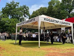 Kabareskrim Pimpin Upacara Pemakaman Mantan Wakapolri Syafruddin Kambo