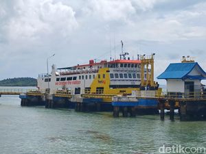 Mulai Maret 2025, Kapal Roro Tujuan Sei Selari Dialihkan ke Mengkapan Siak Mulai Maret 2025, Kapal Roro Tujuan Sei Selari Dialihkan ke Mengkapan Siak