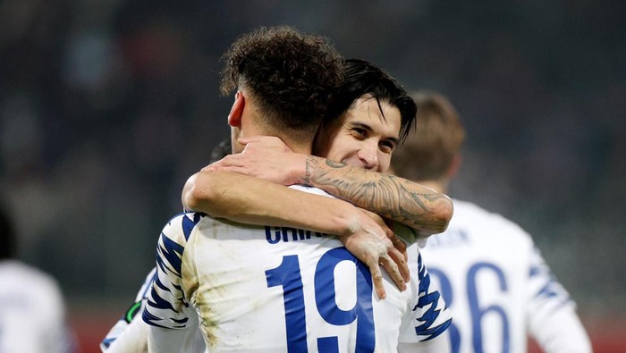Kevin Diks HEIDENHEIM, GERMANY - FEBRUARY 20: Amin Chiakha of F.C. Copenhagen celebrates scoring his teams first goal with teammate during the UEFA Europa Conference League 2024/25 League Knockout Play-off Second Leg match between 1. FC Heidenheim 1846 and F.C. Copenhagen at Voith-Arena on February 20, 2025 in Heidenheim, Germany. (Photo by Adam Pretty/Getty Images)