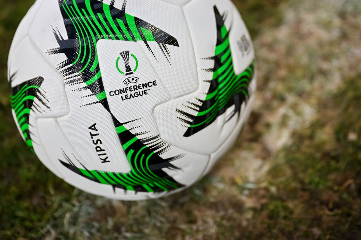 Foto: UEFA via Getty Images/Mateusz Slodkowski - UEFA