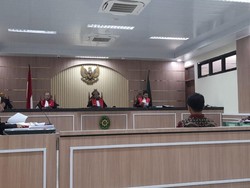 Komisioner KPU Mateng Divonis 3 Tahun Bui di Kasus Ijazah Palsu Haris Halim