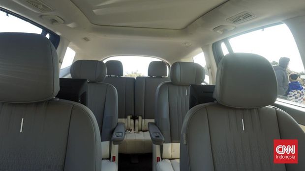 Mengintip Hyundai Ioniq 9, SUV Listrik Baru dari Korea Hyundai baru saja meluncurkan mobil listrik baru Ioniq 9 di Korea Selatan pada 13 Februari 2025 lalu. (CNN Indonesia/Feri Agus Setyawan)