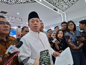 Ada Seruan Tarik Dana dari Bank karena Danantara, Nusron: Yang Bikin Orang Stres Ada Seruan Tarik Dana dari Bank karena Danantara, Nusron: Yang Bikin Orang Stres