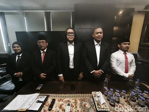 Saat Empat Kepala Daerah Banteng di Jabar Kompak Tunda Retret Saat Empat Kepala Daerah Banteng di Jabar Kompak Tunda Retret
