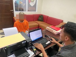 Modus Bejat Pemerkosa Pelajar Bawean, Ancam Tak Perbaiki HP Korban