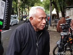 Politikus PDIP ke Rumah Megawati Jelang Malam: Komarudin-Bintang Puspayoga