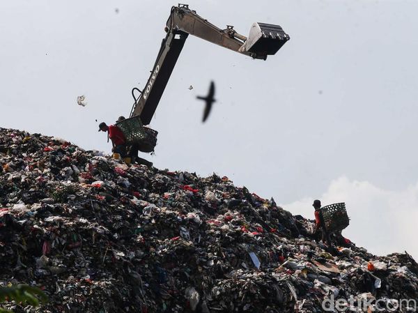Potret TPA Cipeucang Tangsel yang Akan Ditutup KLH