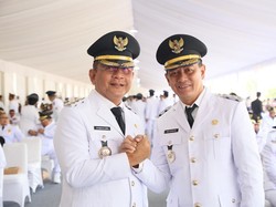 Sutjidra-Supriatna Beber Capaian 100 Hari Kerja: Ambulans Gratis-Insentif Pajak