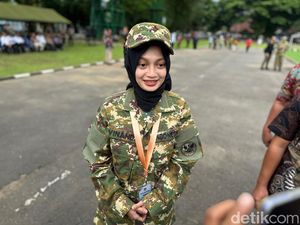 Wali Kota Kediri Vinanda Prameswati Curi Perhatian Saat Retret