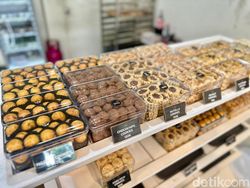 Video: Jajanan Pasar Terlengkap di Weiji Gading Serpong