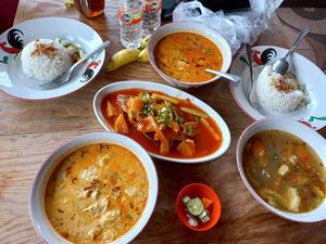 5 Tempat Makan Enak dan Terjangkau di Sekitar Jeruk Purut 5 Tempat Makan Enak dan Terjangkau di Sekitar Jeruk Purut