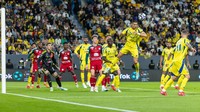 Menjajal Arab Saudi. Dengan rekam jejak Conte yang mengilap sebagai pelatih, ketersediannya juga diprediksi akan memicu pendekatan dari klub-klub top Arab Saudi yang bertabur bintang -- dan butuh sosok pelatih tegas sepertinya. Foto: Getty Images/Abdullah Ahmed