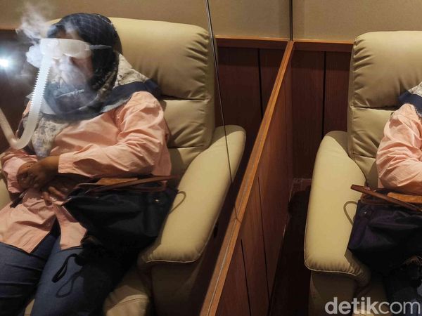 Melihat Terapi Mata Kering dengan Spa Uap