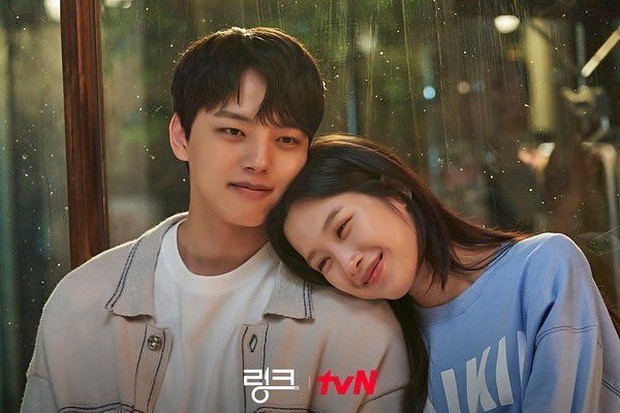 Potret Yeo Jin Goo dan Moon Ga Young Dalam Drama 'Link Eat Love Kill'