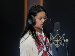 Presentasi Pakai Bahasa Inggris, Putri Zita Anjani Tuai Pujian Netizen