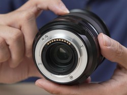 Review Lensa Fujinon 16-80mm F4, Lensa Fleksibel Harga Rp 9 Jutaan
