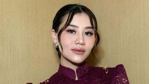Potret Cantik Aaliyah Massaid Pakai Kebaya saat Hamil