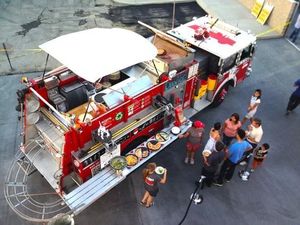 Keren! 10 Food Truck Ini Punya Konsep Unik dan Tak Biasa Keren! 10 Food Truck Ini Punya Konsep Unik dan Tak Biasa