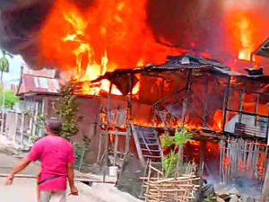 5 Rumah di Polman Terbakar Diduga Akibat Korsleting, Uang Rp 68 Juta Ludes