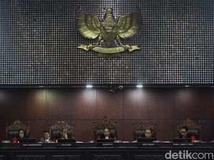 Sengketa Pilkada, Ketegasan MK, dan Peran Bawaslu Sengketa Pilkada, Ketegasan MK, dan Peran Bawaslu