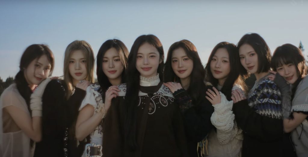 Hearts2Hearts menjadi girl group terbaru yang debut di bawah naungan SM Entertainment. H2H debut sekitar lima tahun setelah aespa pada 2020.
