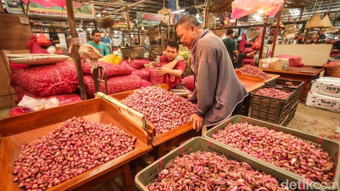 Jelang Ramadhan Harga Bawang Merah-Cabai Rawit Merah Merangkak Naik harga sembako jogja