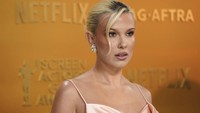 Millie Bobby Brown Ogah Tutupi Jerawat dengan Makeup, Justru Bikin Cemas