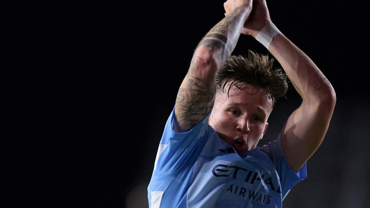 Momen ketika Mitja Ilenic merayakan golnya dengan selebrasi ala Ronaldo. Foto: USA TODAY Sports via Reuters Con/Sam Navarro