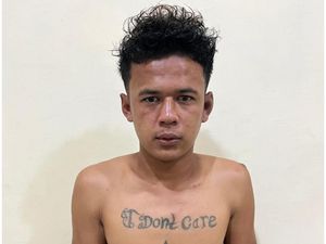 Nata Diamuk Massa Usai Kepergok Perkosa Wanita Disabilitas di Rumah Sakit Nata Diamuk Massa Usai Kepergok Perkosa Wanita Disabilitas di Rumah Sakit
