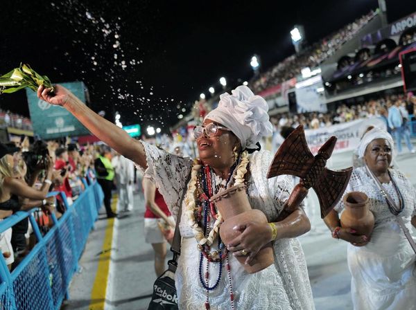 Pawai Pembersihan Rohani Tandai Dimulainya Karnaval Terbesar di Brasil