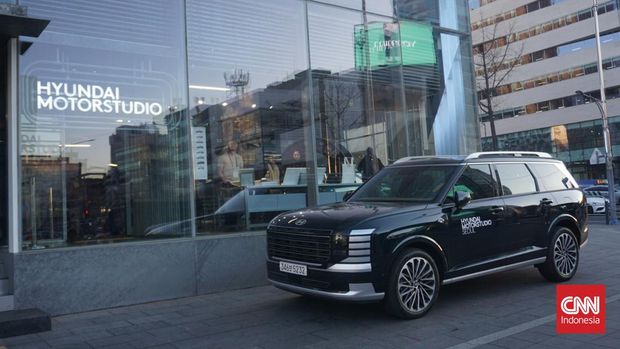 Sejarah Hyundai mulai dari produksi mobil pertama hingga saat ini tercatat di Hyundai Motorstudio Seoul, Korea Selatan, Kamis (20/2).