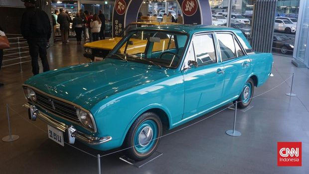 Sejarah Hyundai mulai dari produksi mobil pertama hingga saat ini tercatat di Hyundai Motorstudio Seoul, Korea Selatan, Kamis (20/2).