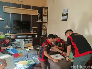 Kejari Muba Geledah Rumah Eks Pegawai BPN, Dugaan Pemalsuan Surat Tanah