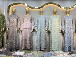 8 Ide Model Baju Lebaran Wanita 2025, Cocok Buat Halal Bihalal 8 Ide Model Baju Lebaran Wanita 2025, Cocok Buat Halal Bihalal