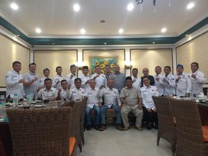Giliran DPD IKM Se-Banten Dukung Andre Rosiade Calon Tunggal Ketum IKM Giliran DPD IKM Se-Banten Dukung Andre Rosiade Calon Tunggal Ketum IKM