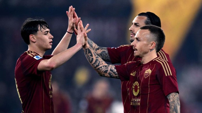 ROME, ITALY - FEBRUARY 24: Angelino of Roma celebrates his goal during the Serie A match between Roma and Monza at Stadio Olimpico on February 24, 2025 in Rome, Italy. (Photo by Image Photo Agency/Getty Images)