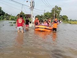 Banjir Kali Lamong Rendam 11 Desa di Gresik