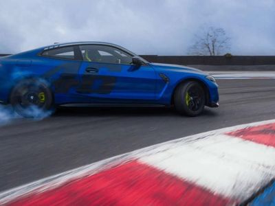 Cuma 46 Unit! Ini Wujud BMW M4 CS Edisi Khusus Valentino Rossi