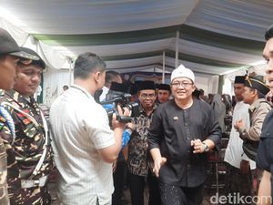Video: Didiskualifikasi MK di Pilbup Tasik, Ade Sugianto Tak Akan Melawan Video: Didiskualifikasi MK di Pilbup Tasik, Ade Sugianto Tak Akan Melawan