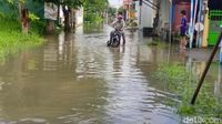 Ratusan Rumah Terendam Imbas 2 Sungai di Sidoarjo Meluap