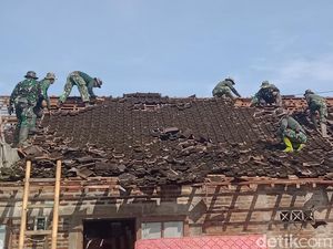 Ngerinya Lisus Rusak Puluhan Rumah-Robohkan Pabrik Briket di Klaten Ngerinya Lisus Rusak Puluhan Rumah-Robohkan Pabrik Briket di Klaten