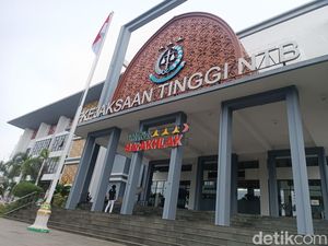 Kejati Telusuri Dugaan Korupsi PON dan Porprov di KONI NTB Kejati Telusuri Dugaan Korupsi PON dan Porprov di KONI NTB