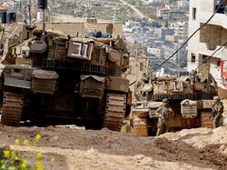 Deir al-Balah Gaza Digempur Tank Israel, 3 Orang Tewas-Masjid Hancur