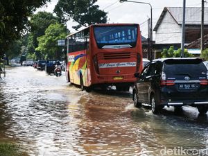 Warga Sebut Banjir Nguter Sukoharjo Terparah Sejak Puluhan Tahun