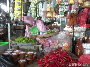 Harga Cabai-Bawang Merah di Pasar Baru Lumajang Melonjak Jelang Ramadan Harga Cabai-Bawang Merah di Pasar Baru Lumajang Melonjak Jelang Ramadan