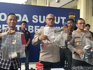 6 Fakta Terkini Sopir Taksi Online di Deli Serdang Tewas Dibunuh Penumpang 6 Fakta Terkini Sopir Taksi Online di Deli Serdang Tewas Dibunuh Penumpang