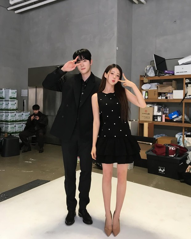 Potret Kim A Rin dan Kook Dong Ho 'Single's Inferno 4'
